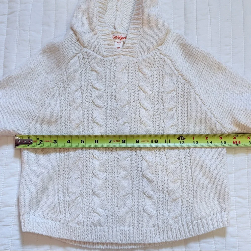Cat & Jack Cozy Cable Knit Cream Toddler Hoodie with Pom Pom Sz 4T/5T